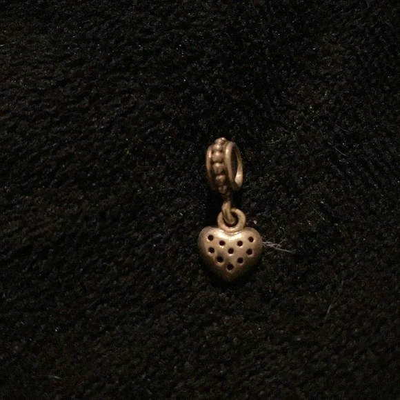 Pandora Charm Heart - Picture 3 of 3